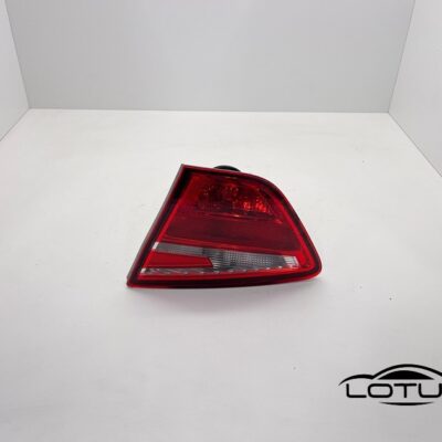 Desna štoplampa Seat TOLEDO 2012-