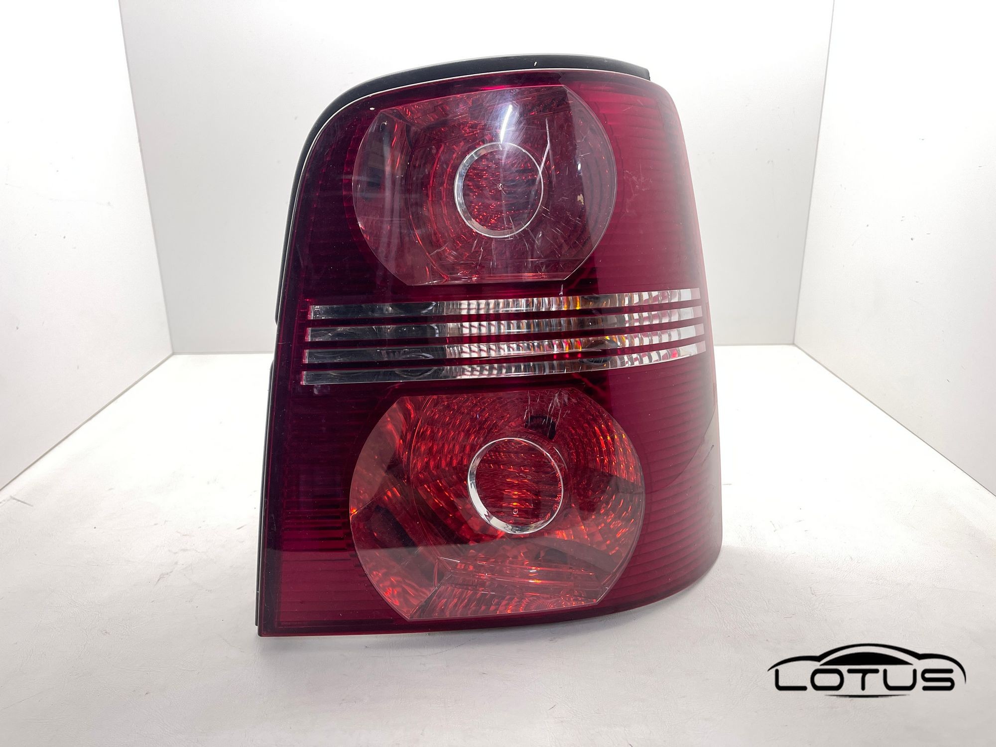 Desna štop lampa VW TOURAN 2006-2010