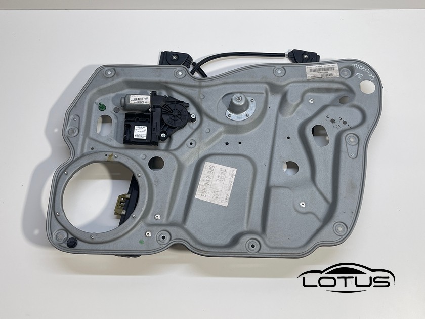 Prednji desni podizac stakla 4V VW TOURAN 03-06