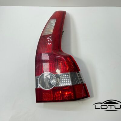 Desna štoplampa Volvo V50 04-07
