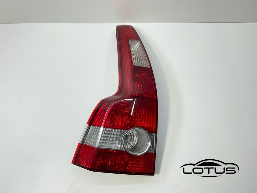 Lijeva štoplampa Volvo V50 04-07