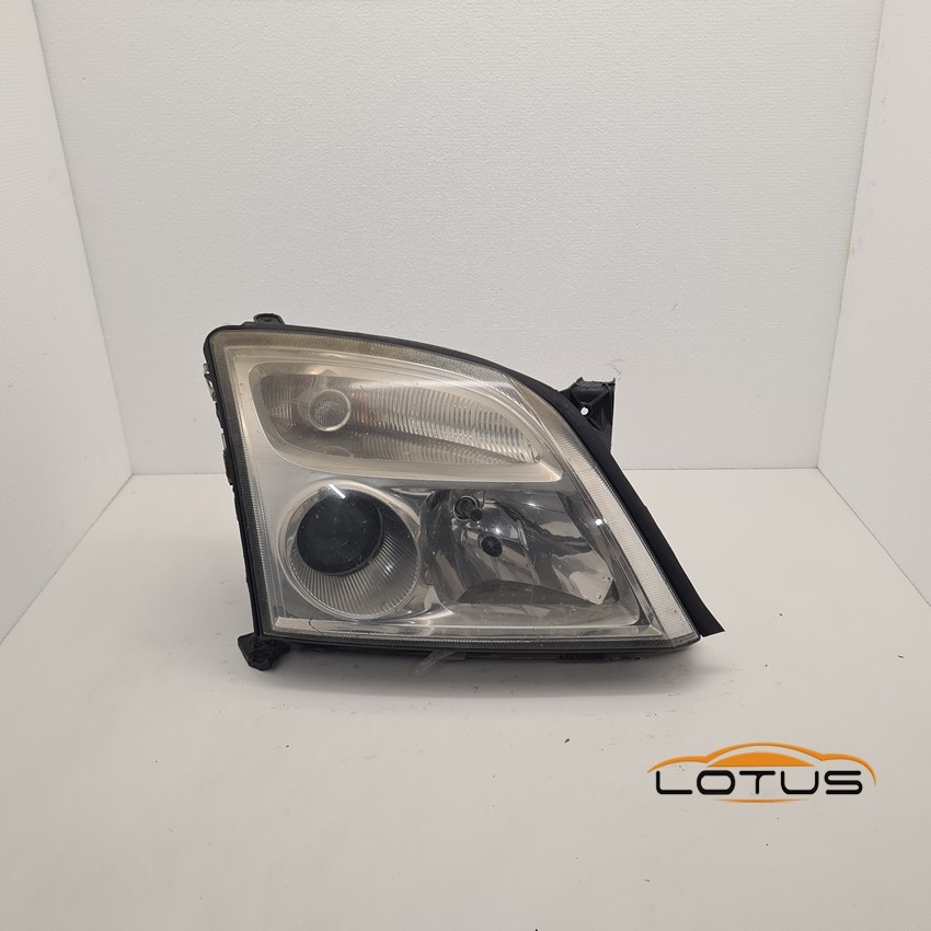 Desni far, farovi Opel Vectra C 2002-2005