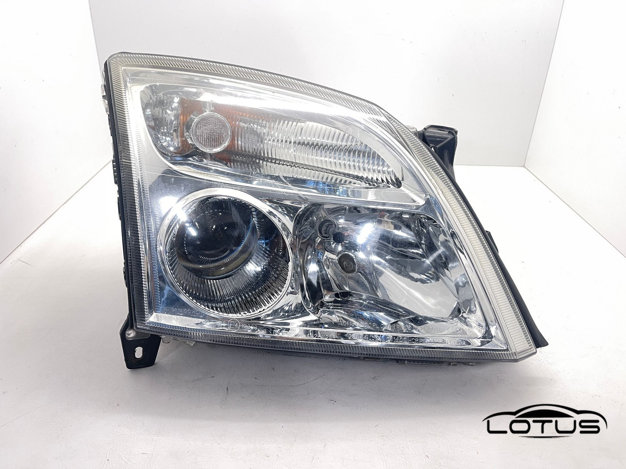 Desni far Opel VECTRA C 2002-2005