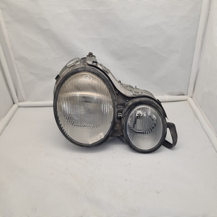 Desni far, farovi Mercedes W210, E klasa 1995-1999