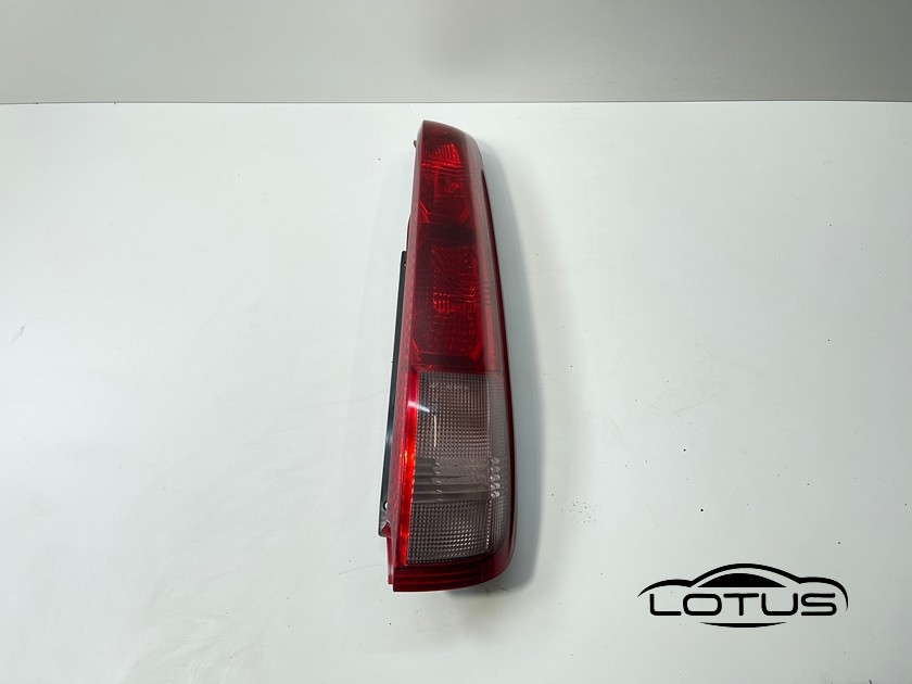 Desna štoplampa Nissan X TRAIL 03-07