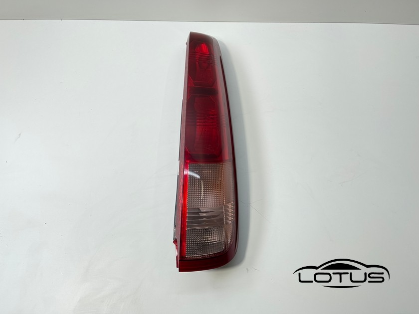 Desna štoplampa Nissan X Trail 03-07