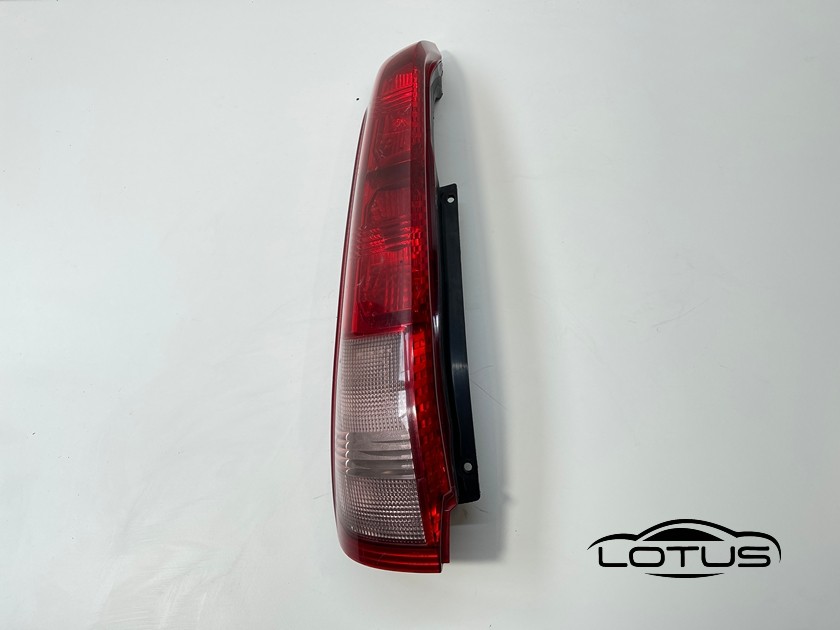 Lijeva štoplampa Nissan X Trail 03-07