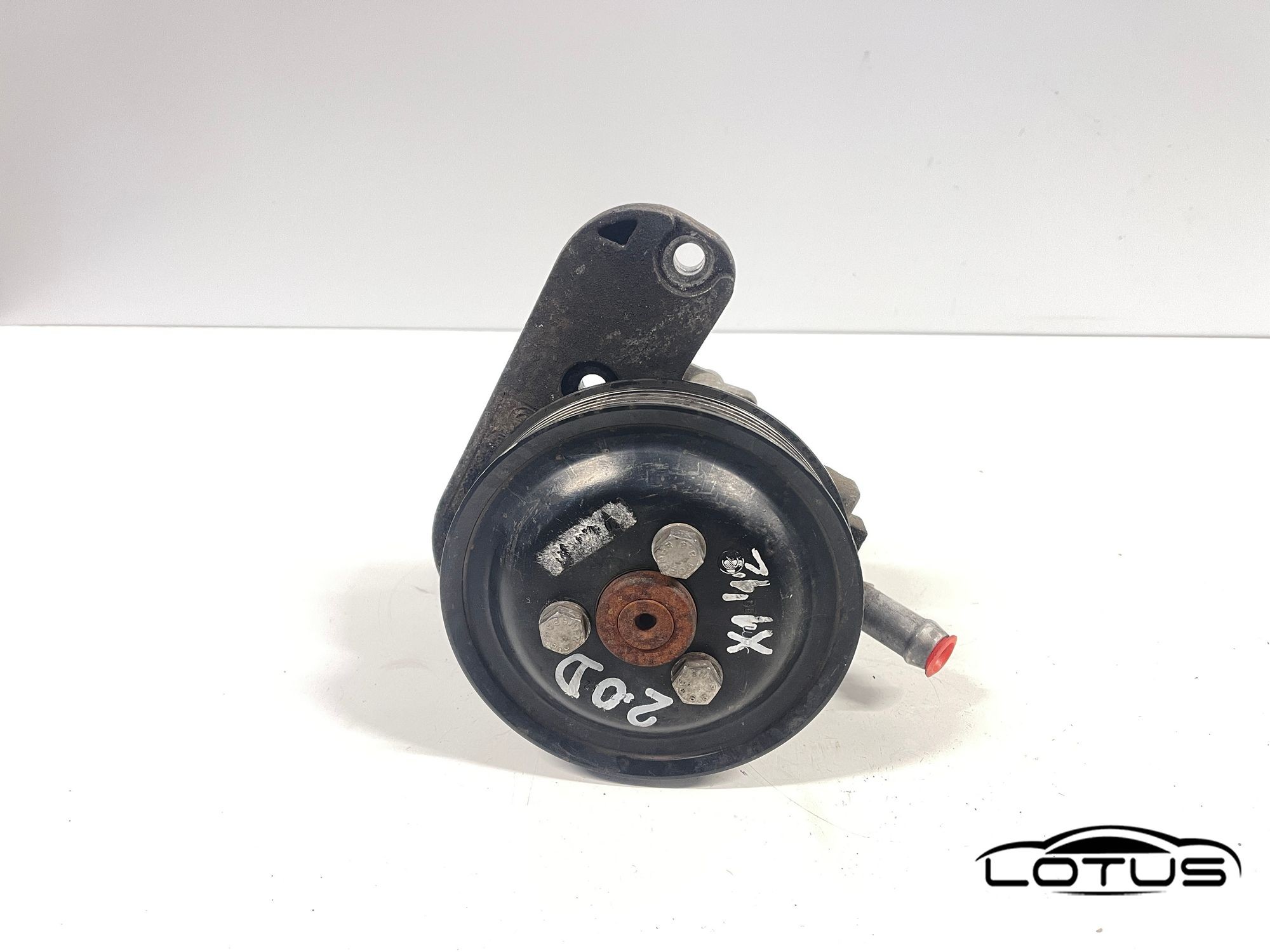 Servo pumpa BMW X1 E84 2.0D 2009-2015
