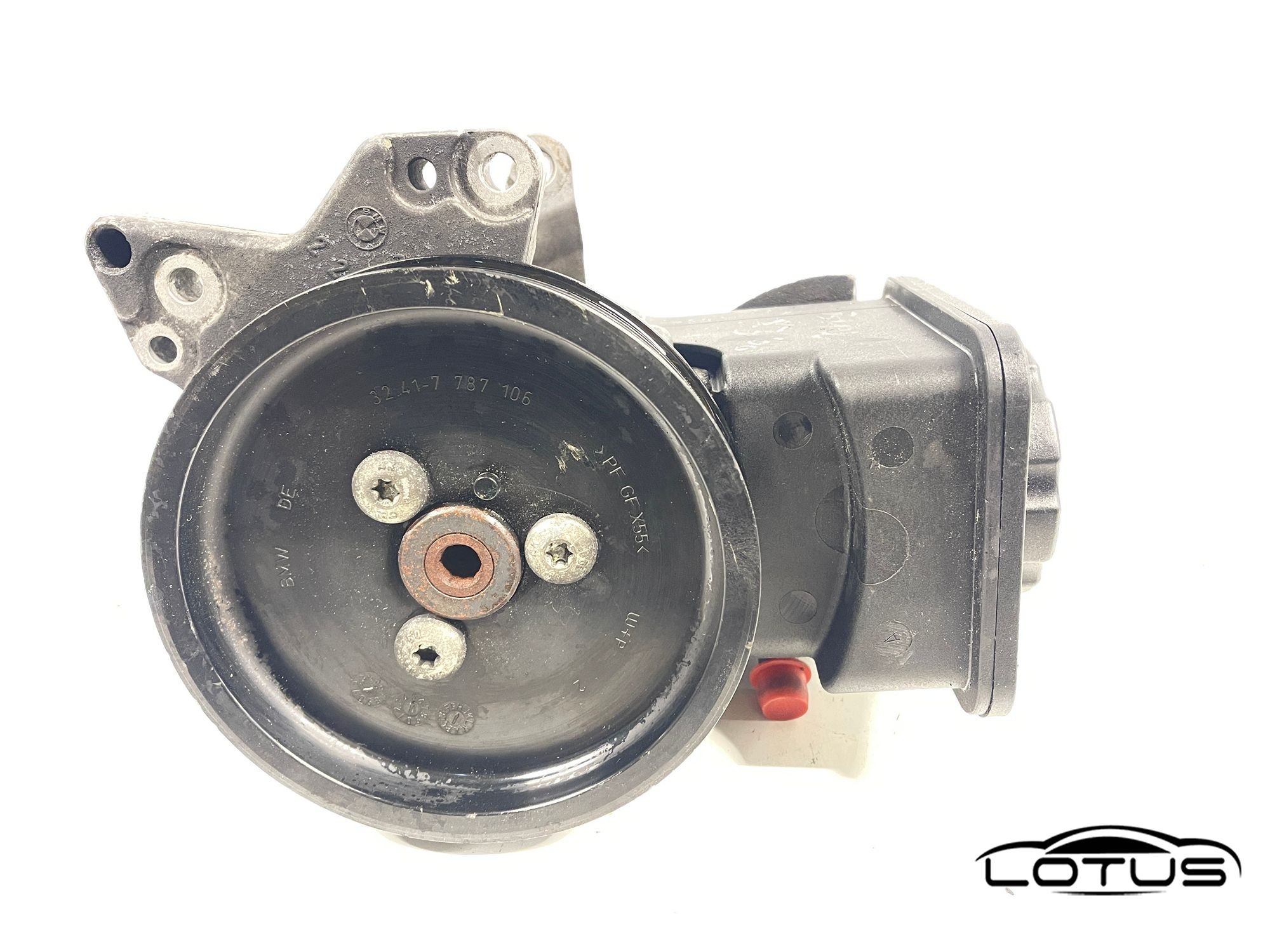 Servo pumpa BMW X3 E83 2004-2007 7692974536