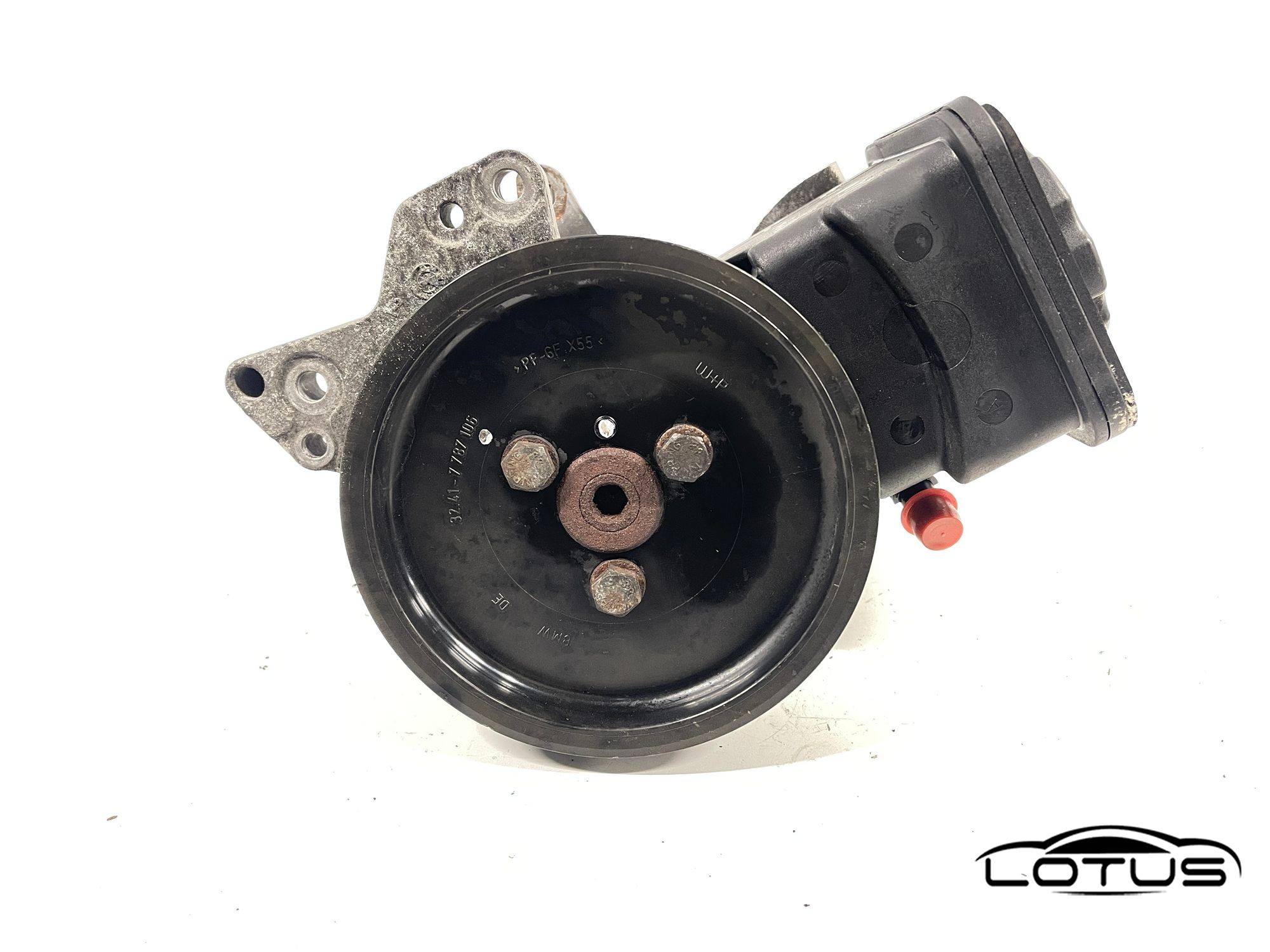Servo pumpa BMW X3 E83 7692974519