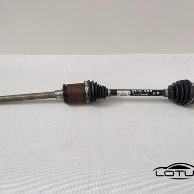 Poluosovina DESNA BMW X3 F25 2.0 XDRIVE 2010-2014