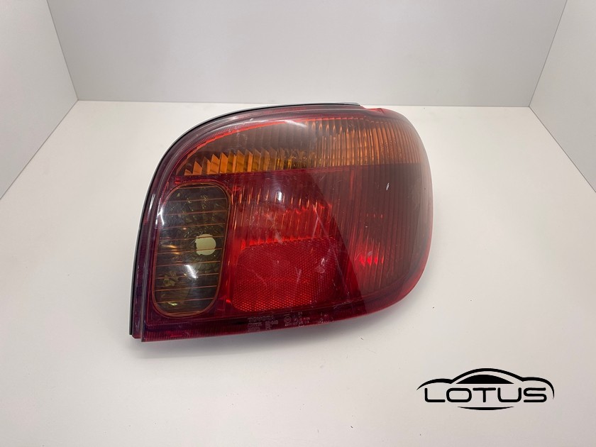 Desna štoplampa Toyota YARIS 99-03