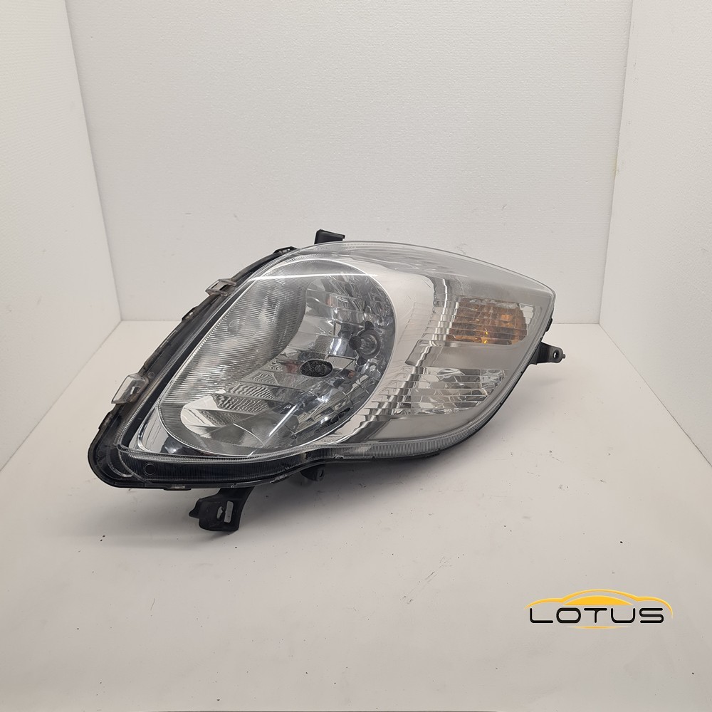 Lijevi far, farovi Toyota Yaris 2009-2011