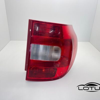 Desna štoplampa Skoda YETI 09-14
