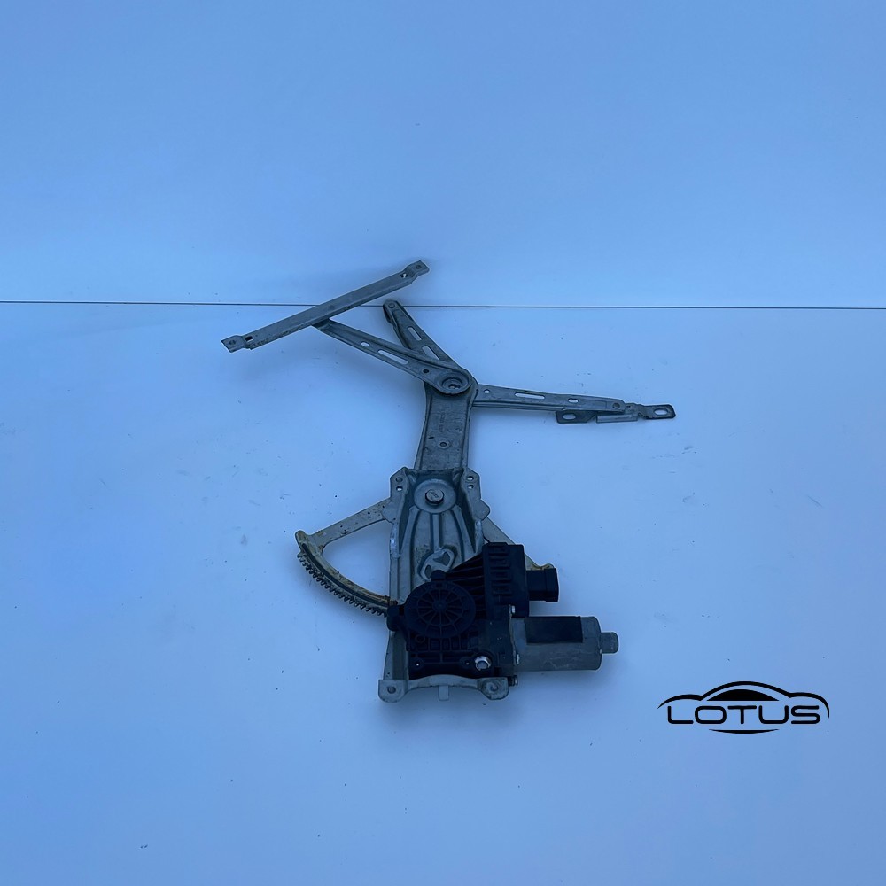 Prednji desni podizac stakla 4V Opel Zafira B 2005-08